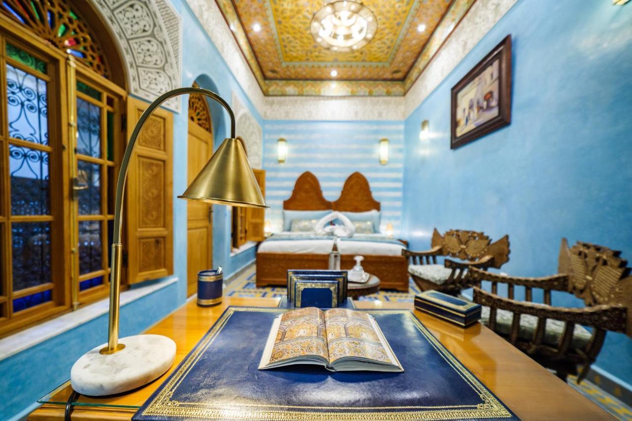 Riad Rcif Alif & 5*