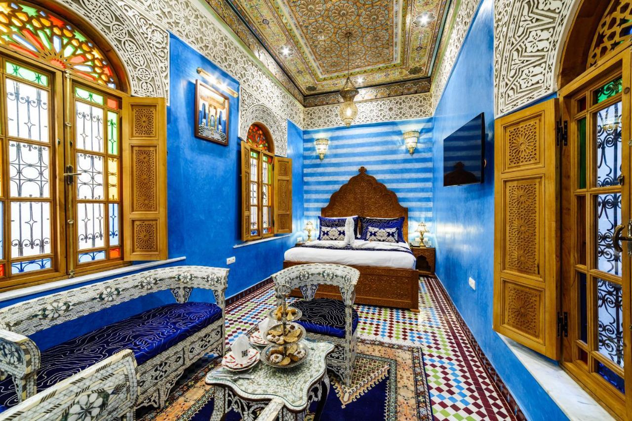 Riad Rcif Alif & 5*