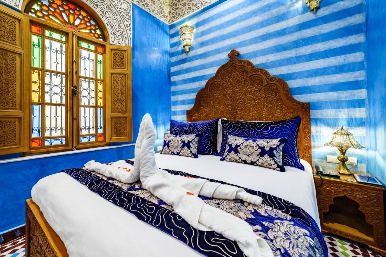 Riad Rcif Alif & 5*